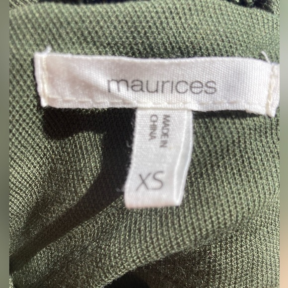 XS ruffled front anorak jacket Maurices army, green light weight zip up coat - Picture 10 of 10